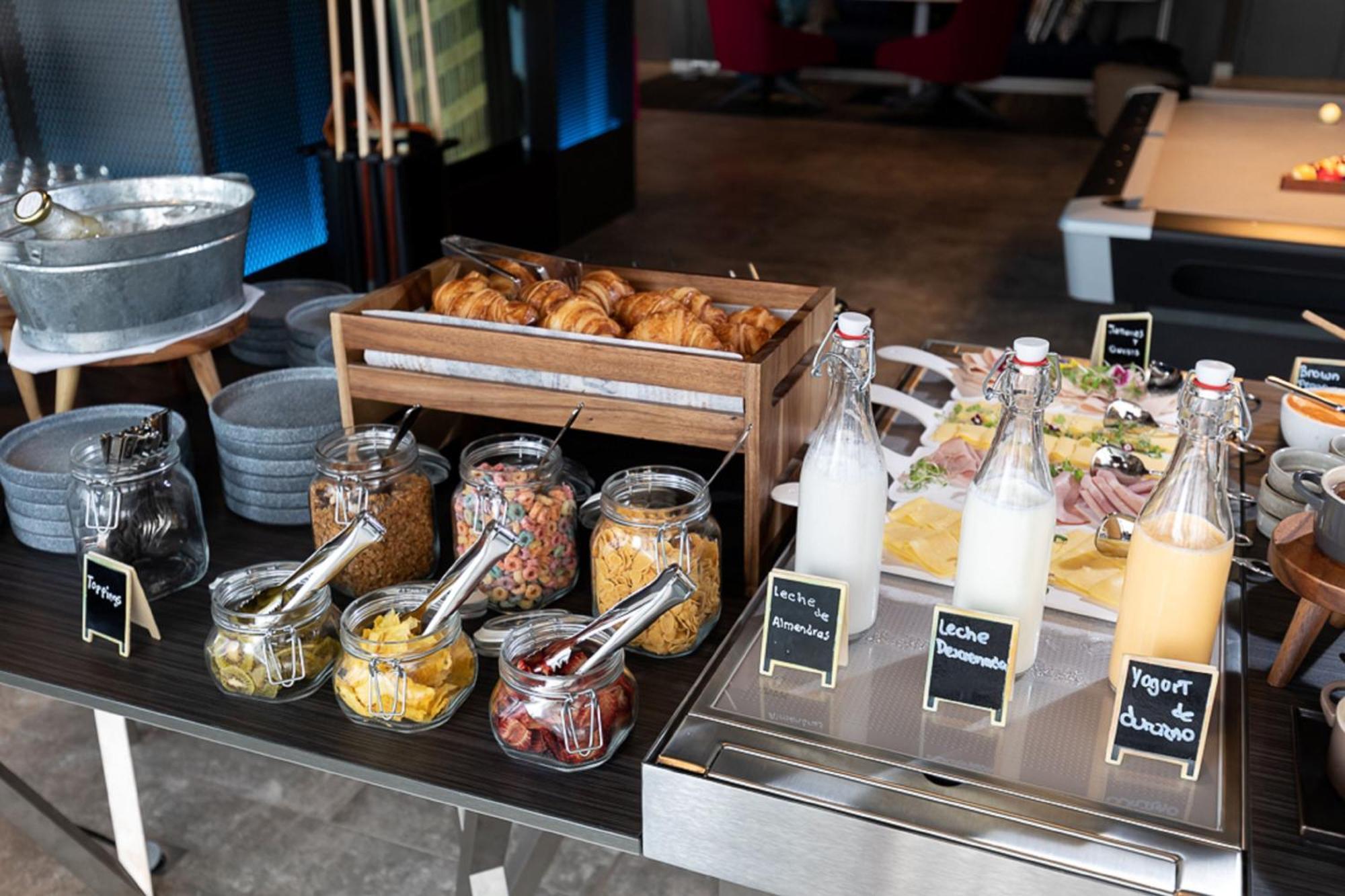 Aloft Lima Miraflores Екстер'єр фото