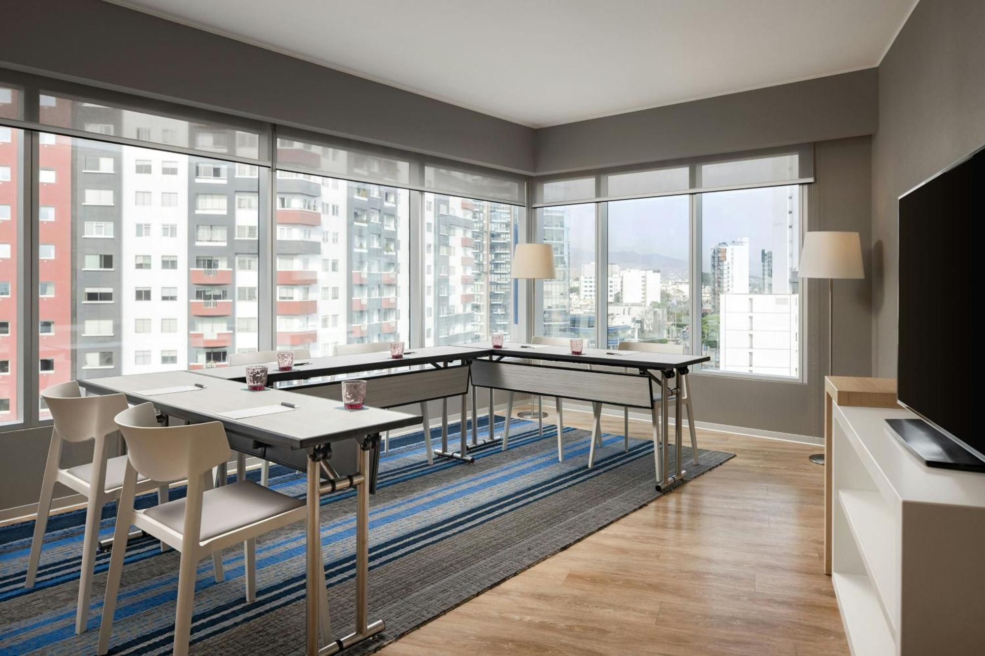 Aloft Lima Miraflores Екстер'єр фото